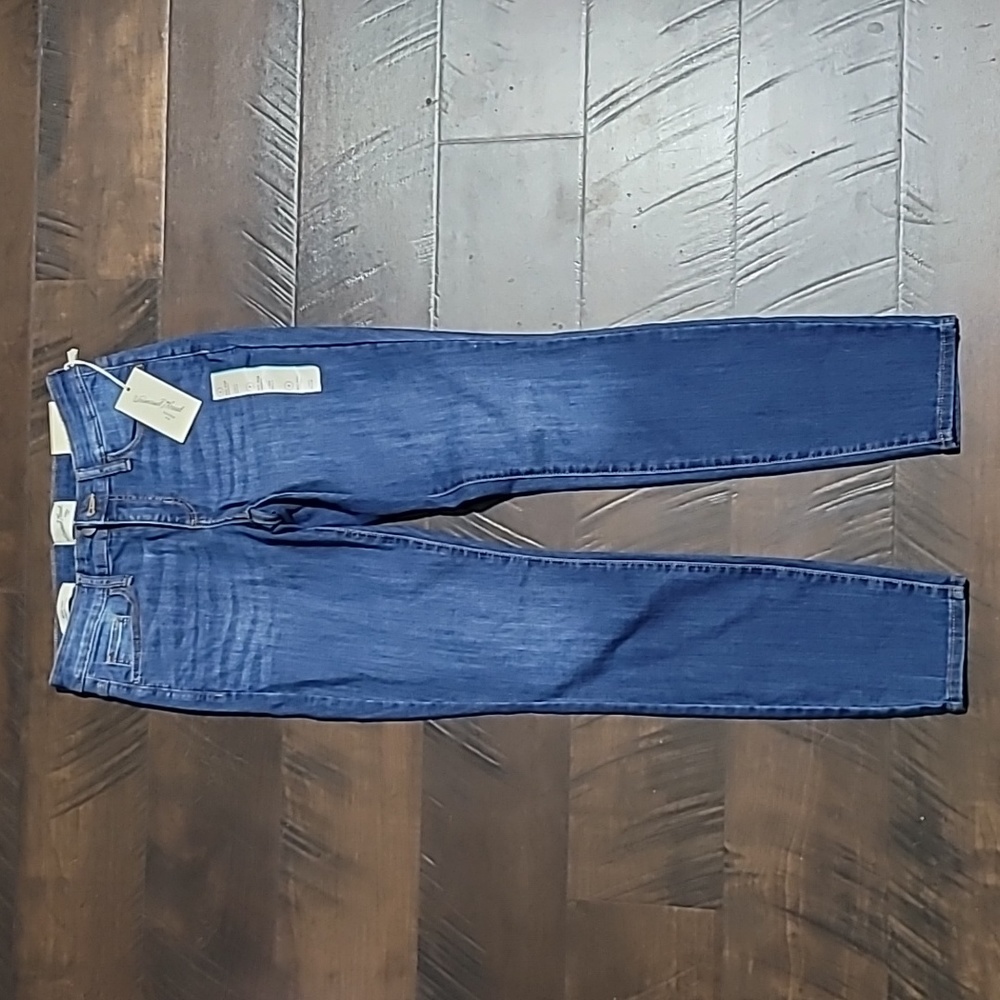 Universal Thread Women's Sz 2 Mid-Rise Skinny